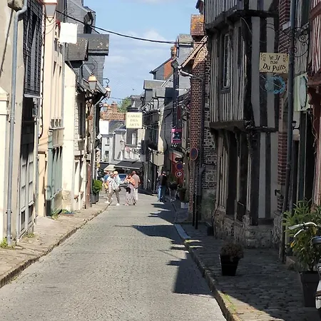 Le Jardin Des Murmures *