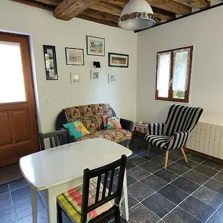 Le Jardin Des Murmures Ferienhaus