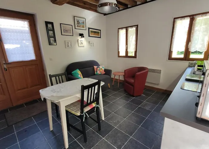 Le Jardin Des Murmures Holiday home Honfleur