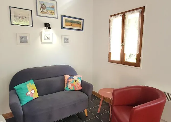 Holiday home Le Jardin Des Murmures Honfleur