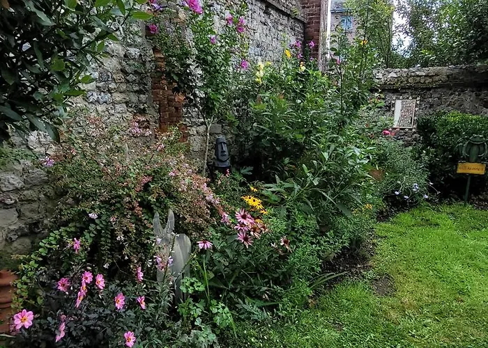 Le Jardin Des Murmures Vakantiehuis Honfleur
